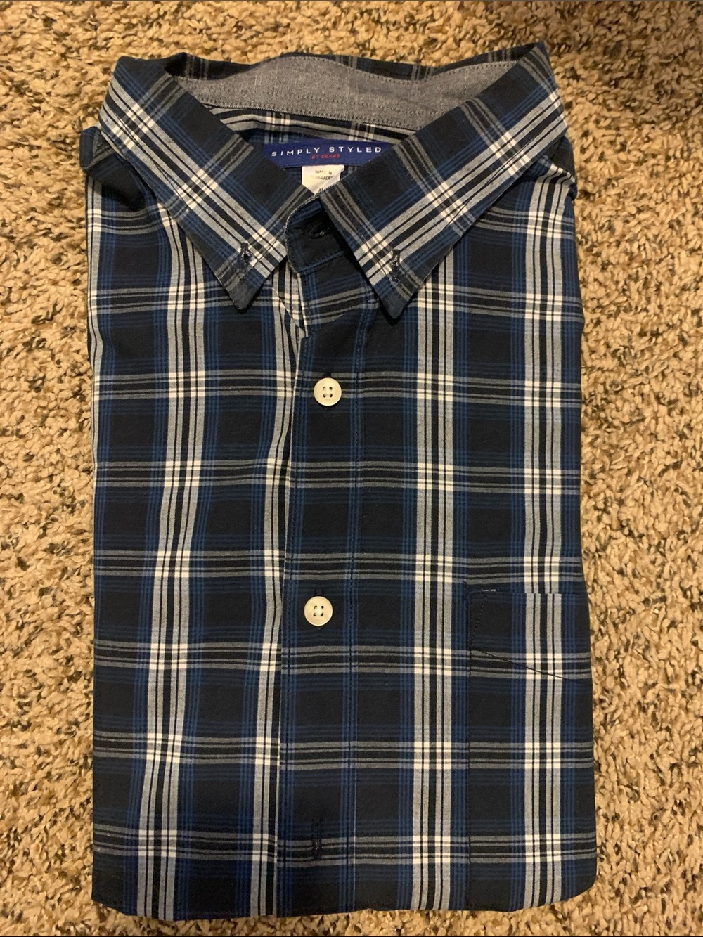 Simply Styled Navy and White Plaid Button-Up Shirt